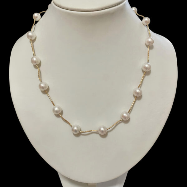 Goldcollier mit Süßwasserzuchtperlen